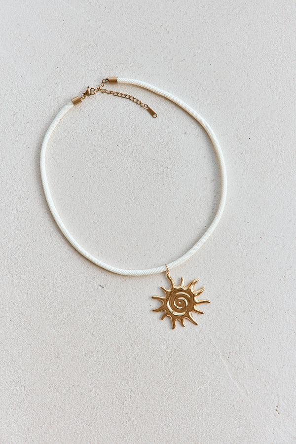 Ray Necklace
