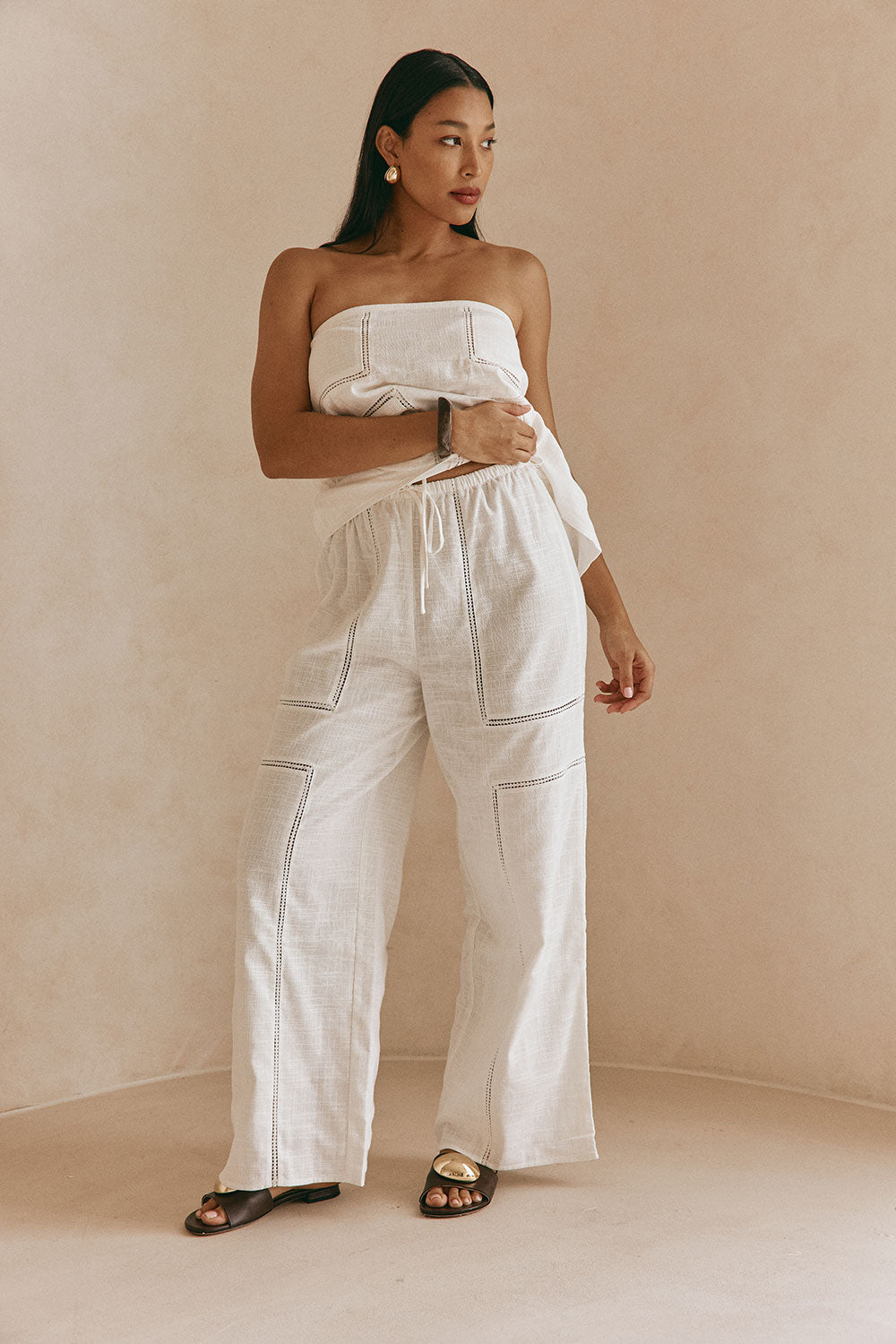 White Cheesecloth Elastic Drawstring Carissa Pants