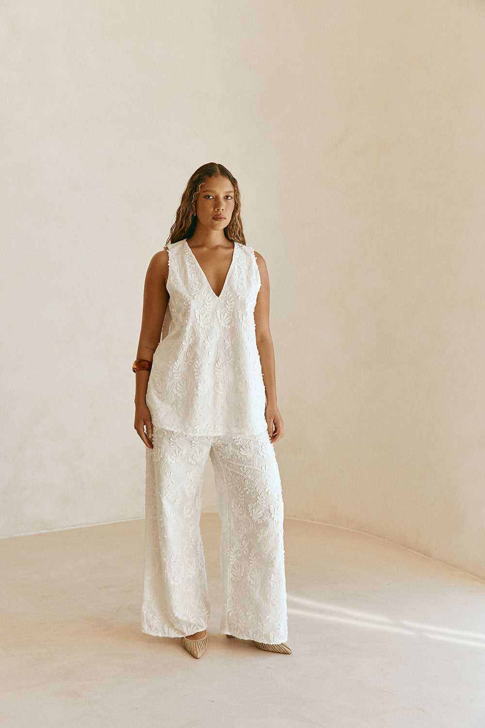 White Leafy Motif V Neck Cambria Top