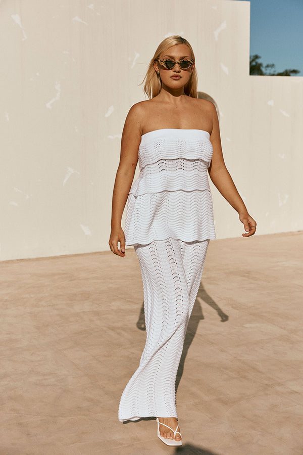 White Wave Knit Strapless Panel Kama Top