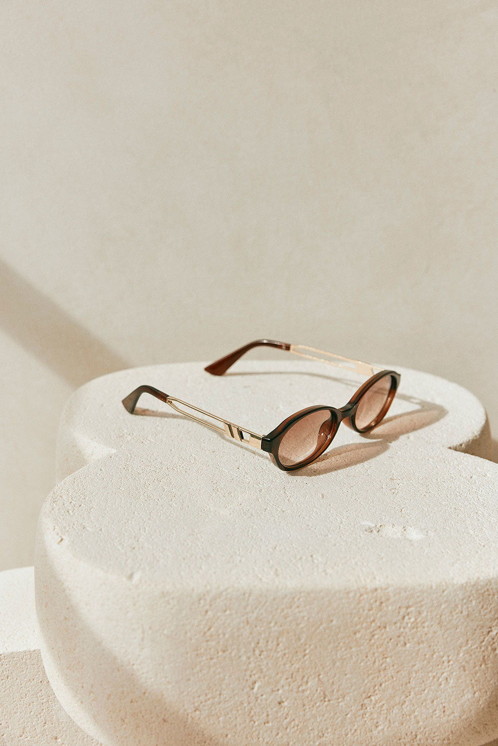 Totem Sunglasses - Tea
