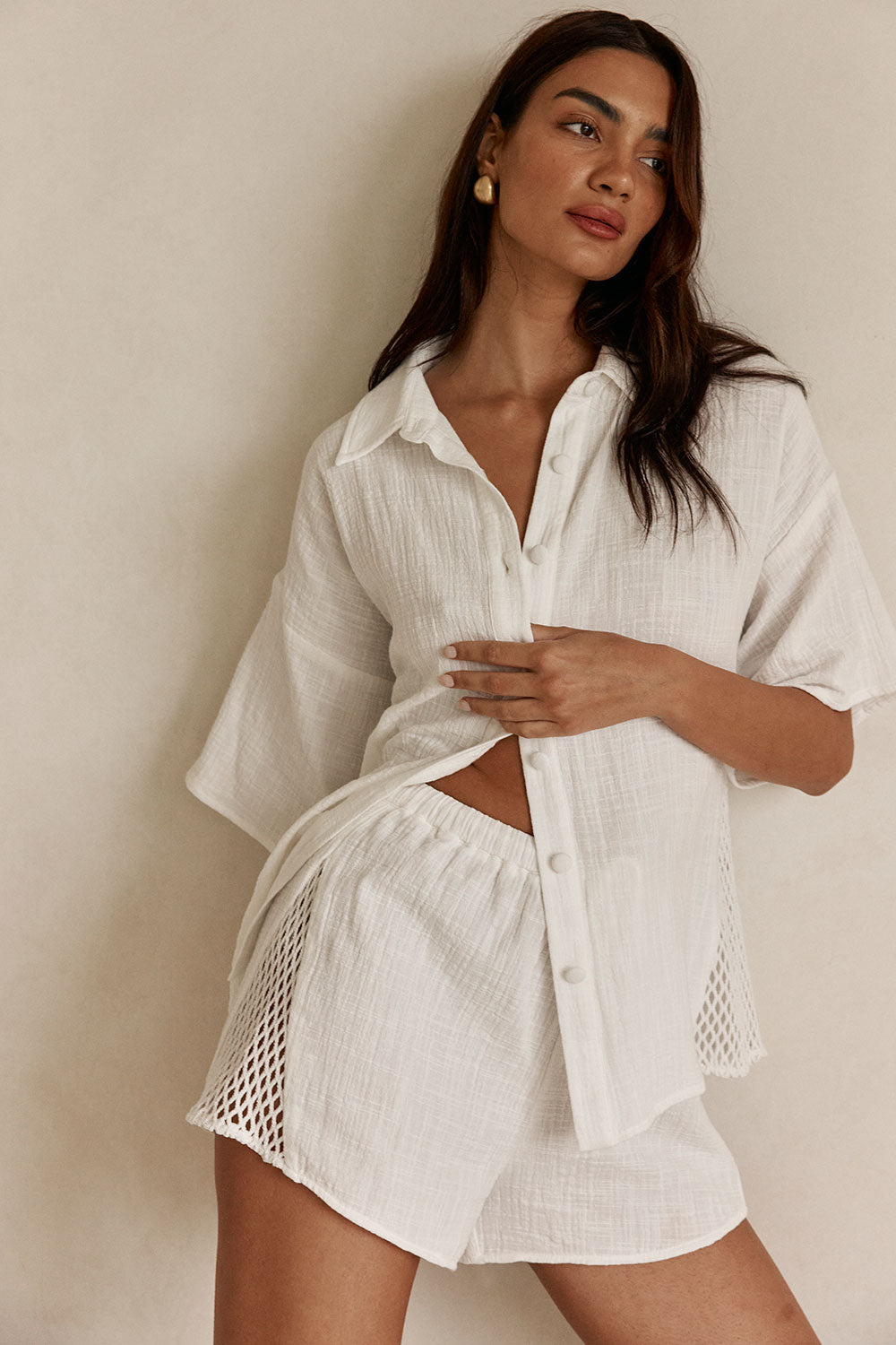 White Cotton Elastic High Waist Inara Shorts