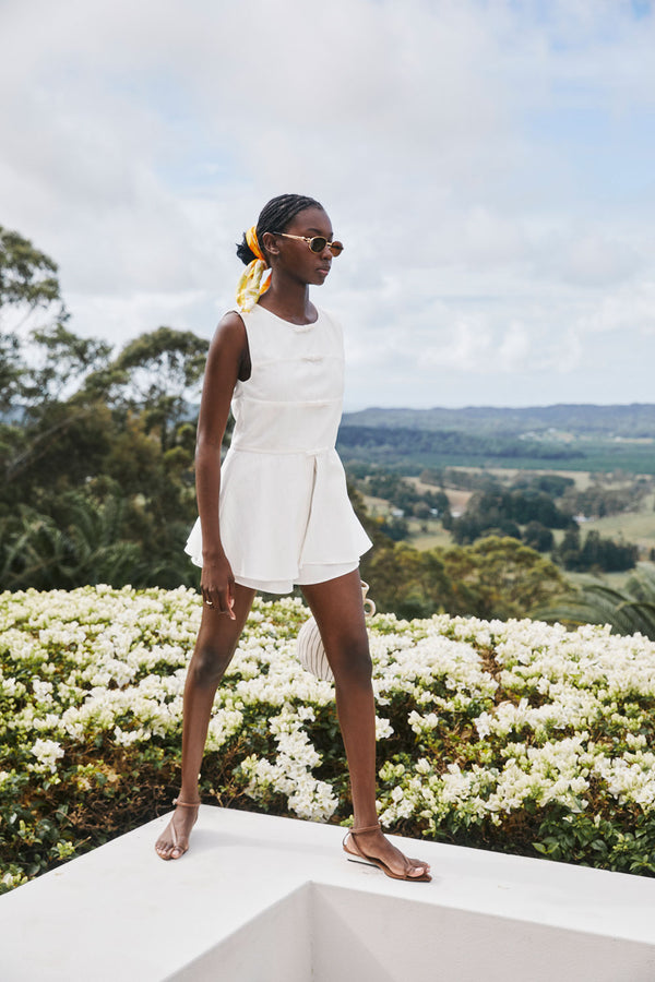 White Cotton Elastic Drawstring Muse Shorts
