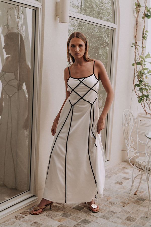 White Strappy Binding Maxi Magnolia Dress