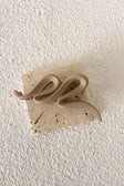 Circa Wavy Clip - Taupe Grey