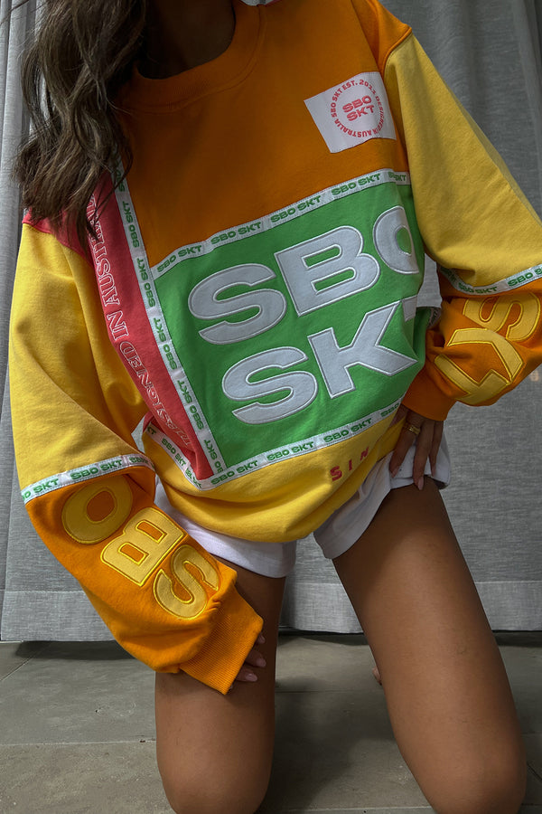 Hidden Valley Oversized Vintage Sweater - Orange Green Yellow Pink