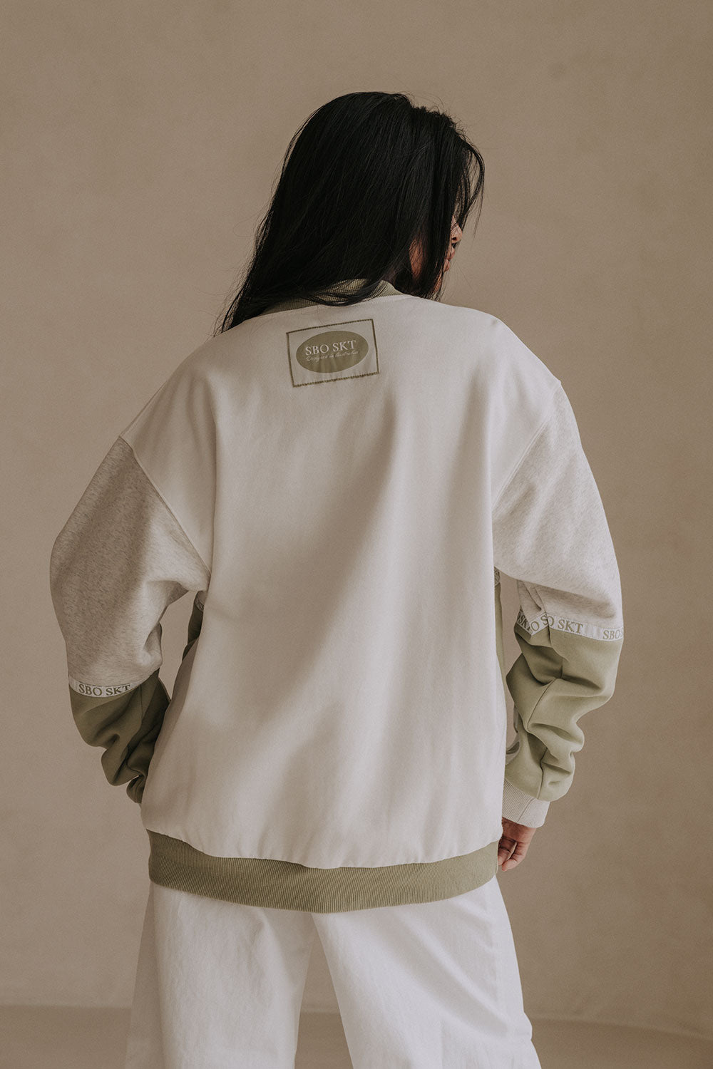 Arlon Oversized Vintager Sweater - Fleece, Green, Grey, White