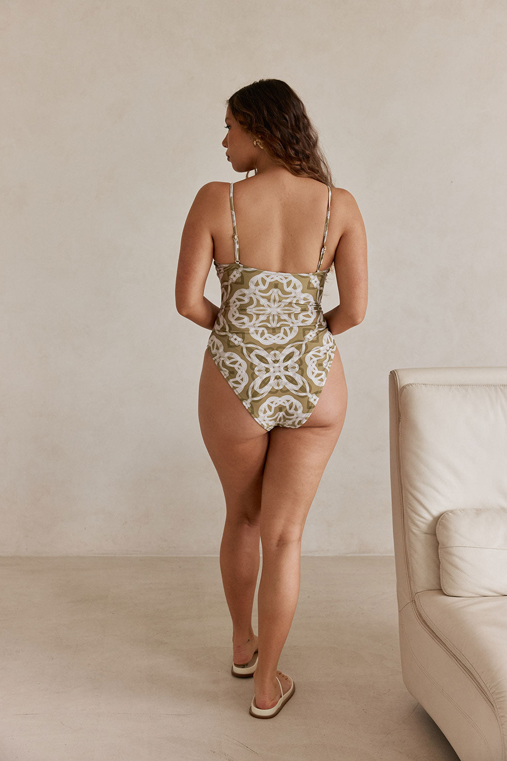 Baja One Piece - Oliva