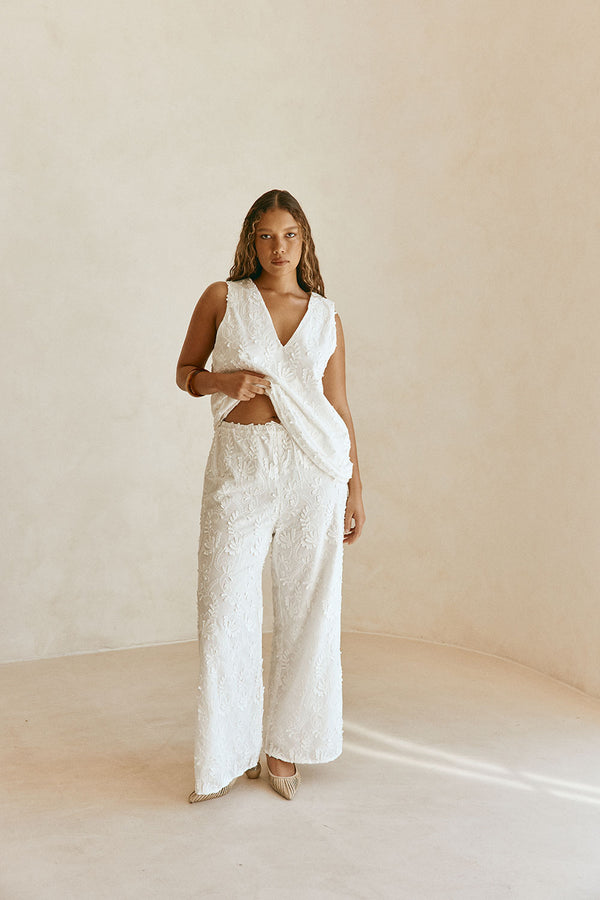 White Leafy Motif High Waist Cambria Pants