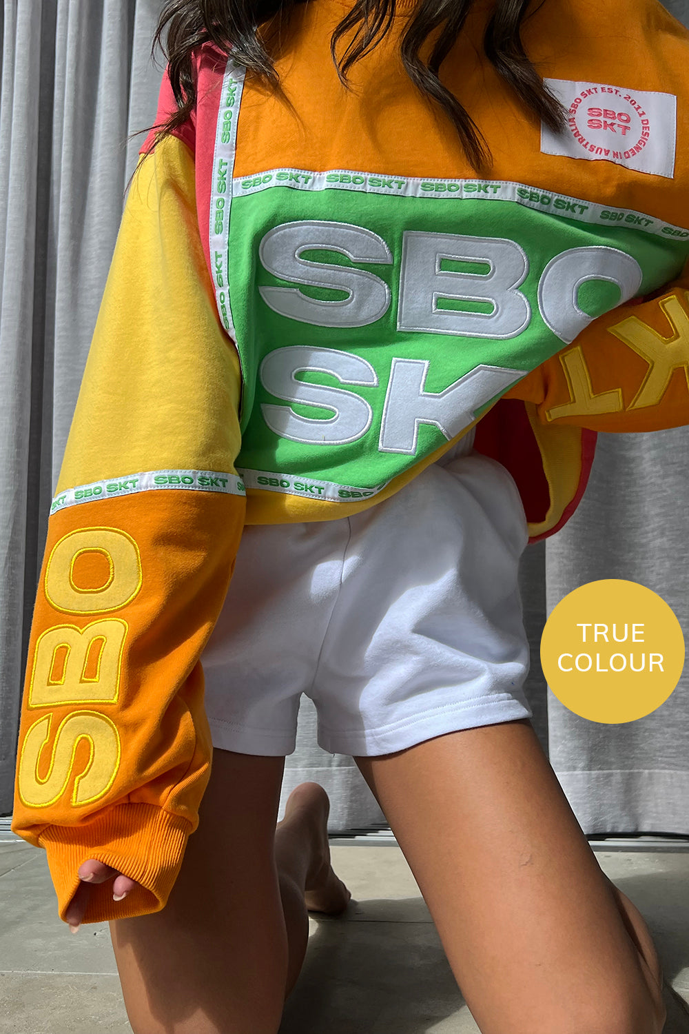 Hidden Valley Oversized Vintage Sweater - Orange Green Yellow Pink