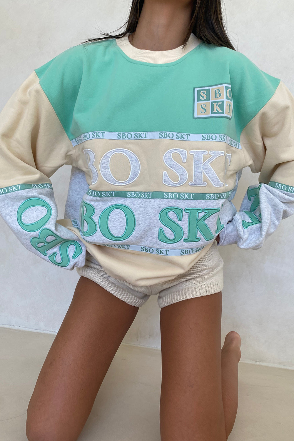 Janiero Vintage Oversized Sweater - Fleece Green, Grey, Cream