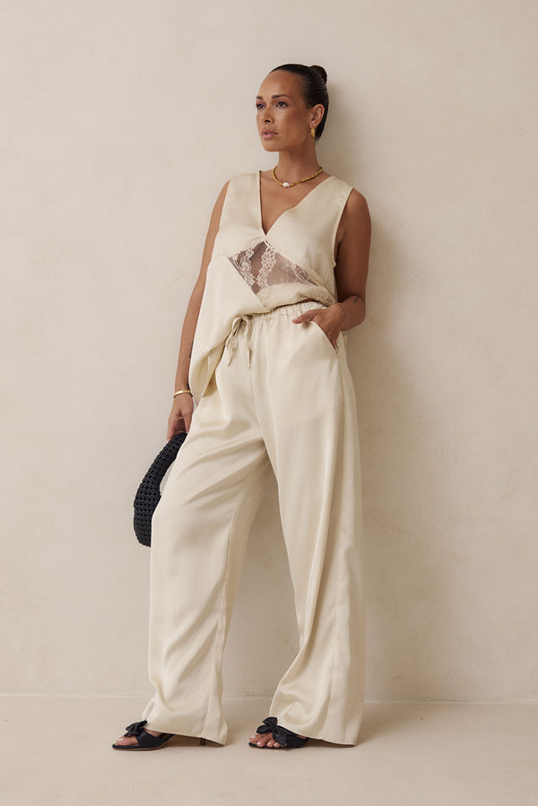 Maarten V Neckline Lace Top - Cream