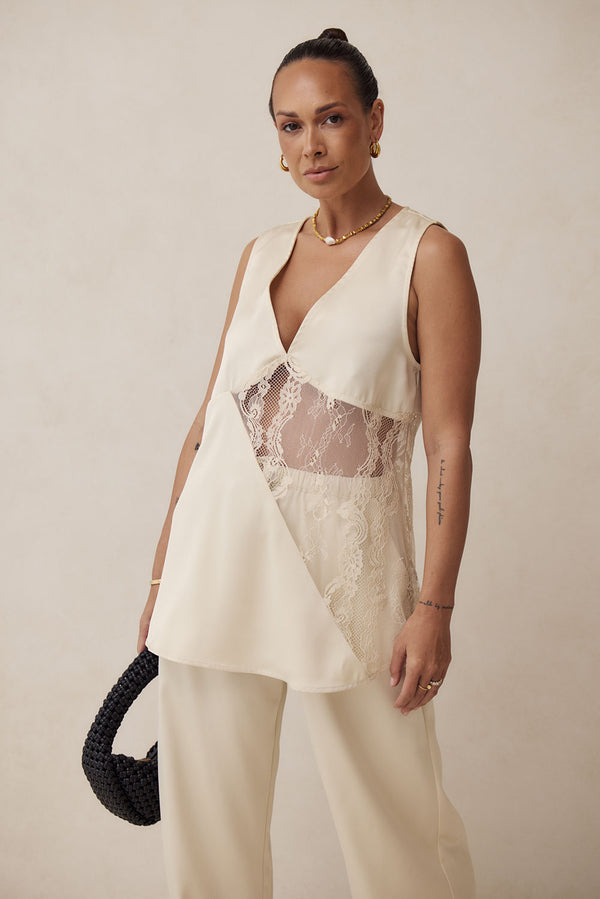 Maarten V Neckline Lace Top - Cream