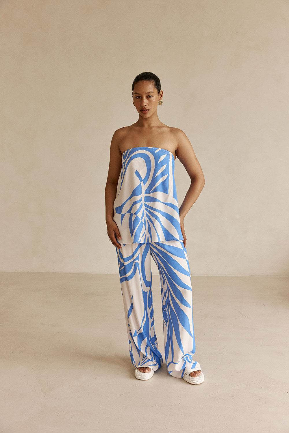 Palm Blue Print Strapless Alma Top
