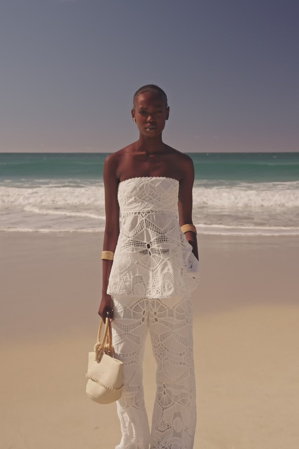 White Embroidered Cutwork Strapless Donna Top