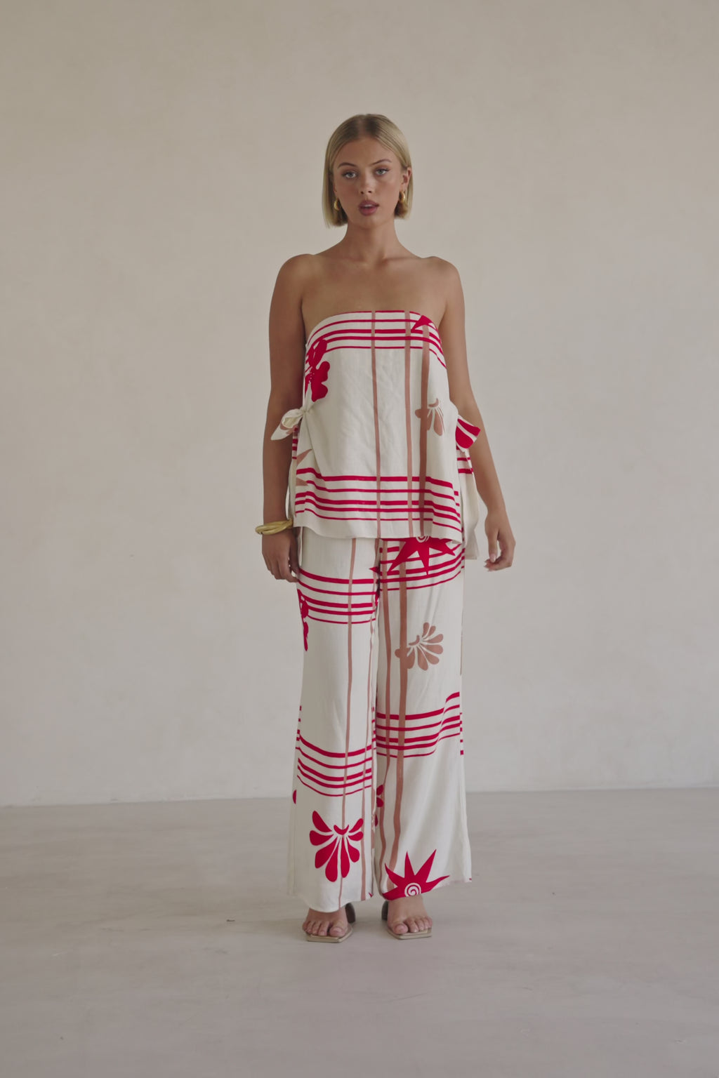 Cream Moana Red Print Strapless Aspyn Top
