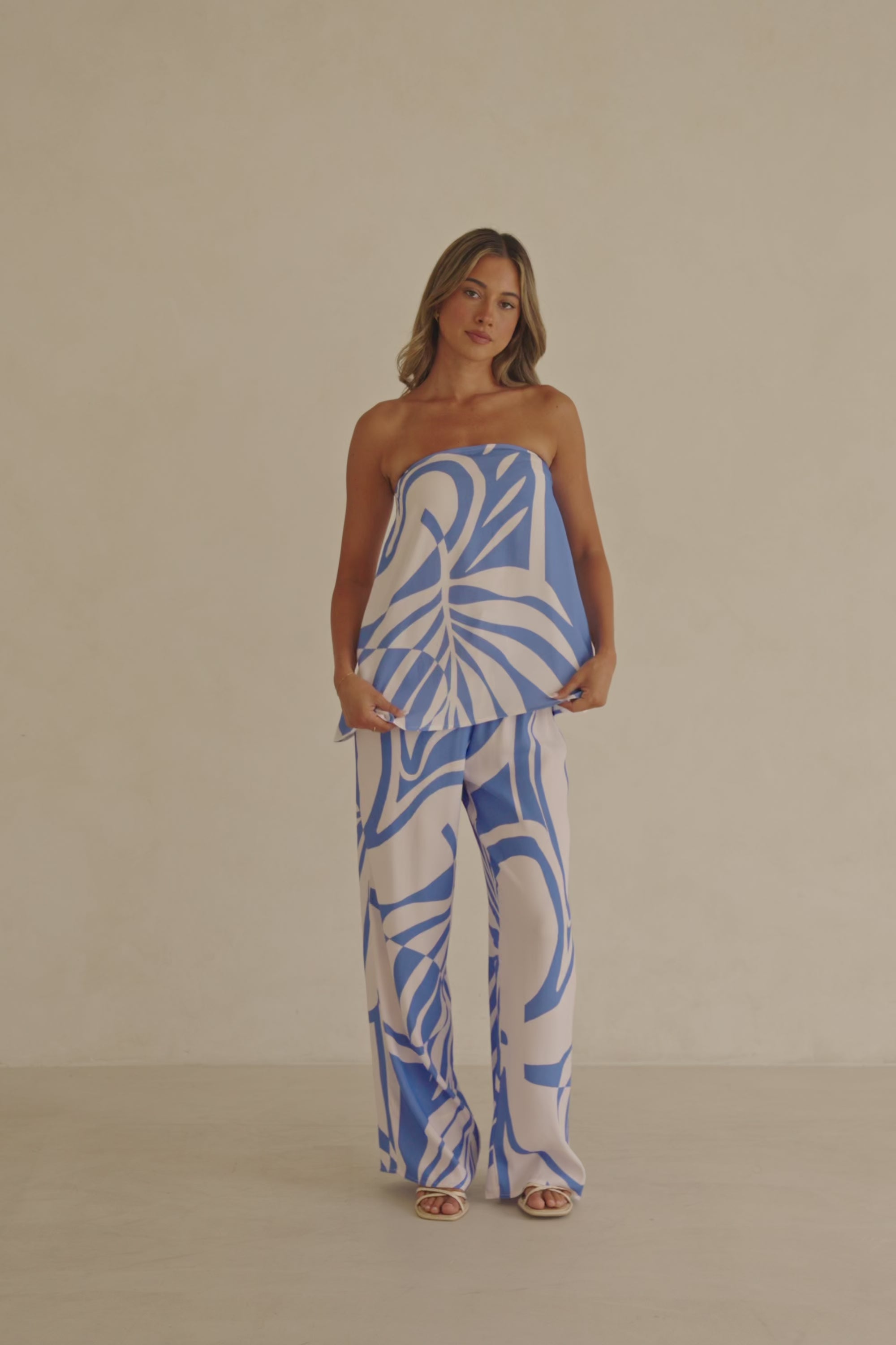Palm Blue Print Strapless Alma Top