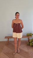 Video, Kourt Dress