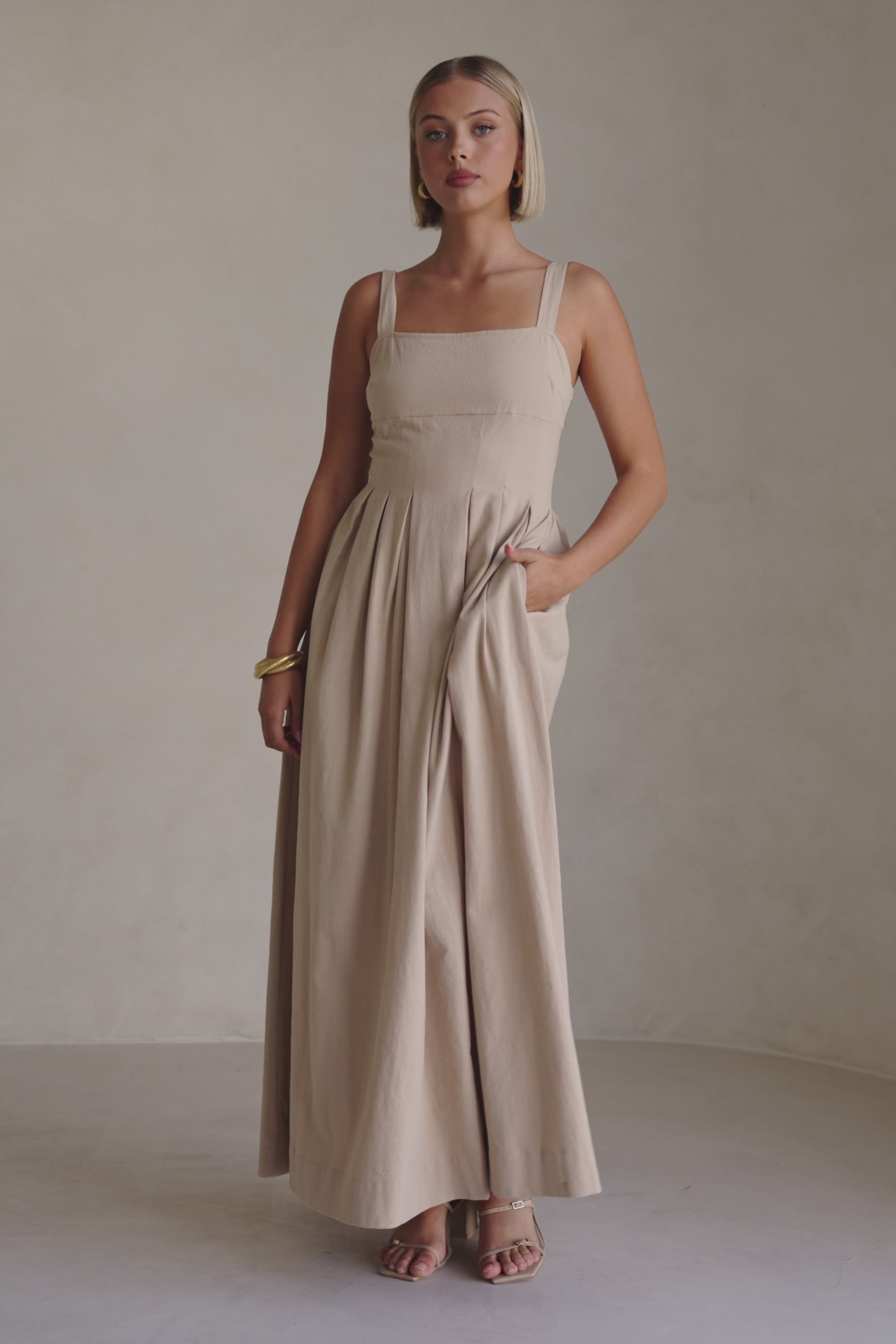 Toffee Pleated Full Maxi Flore Dress