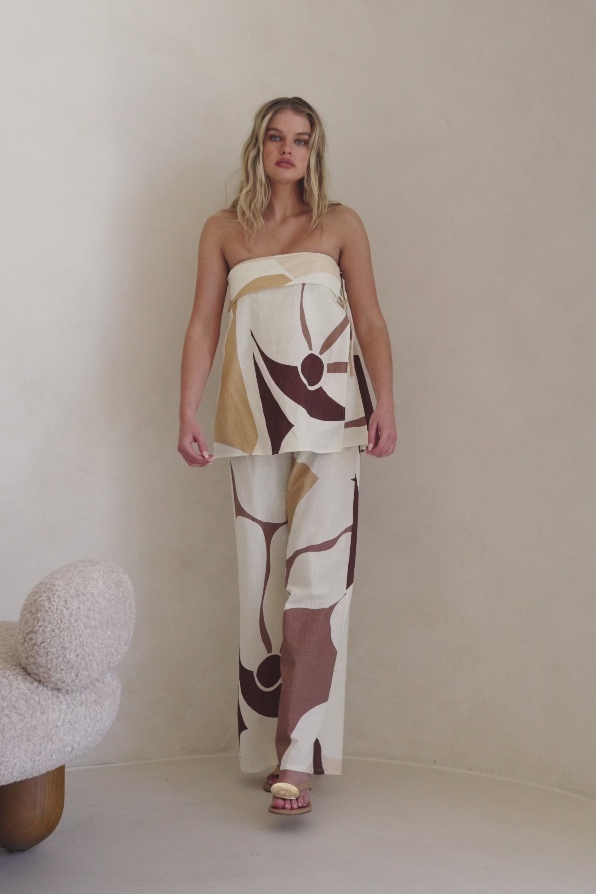 Brown Sable Floral Print Strapless Monroe Top