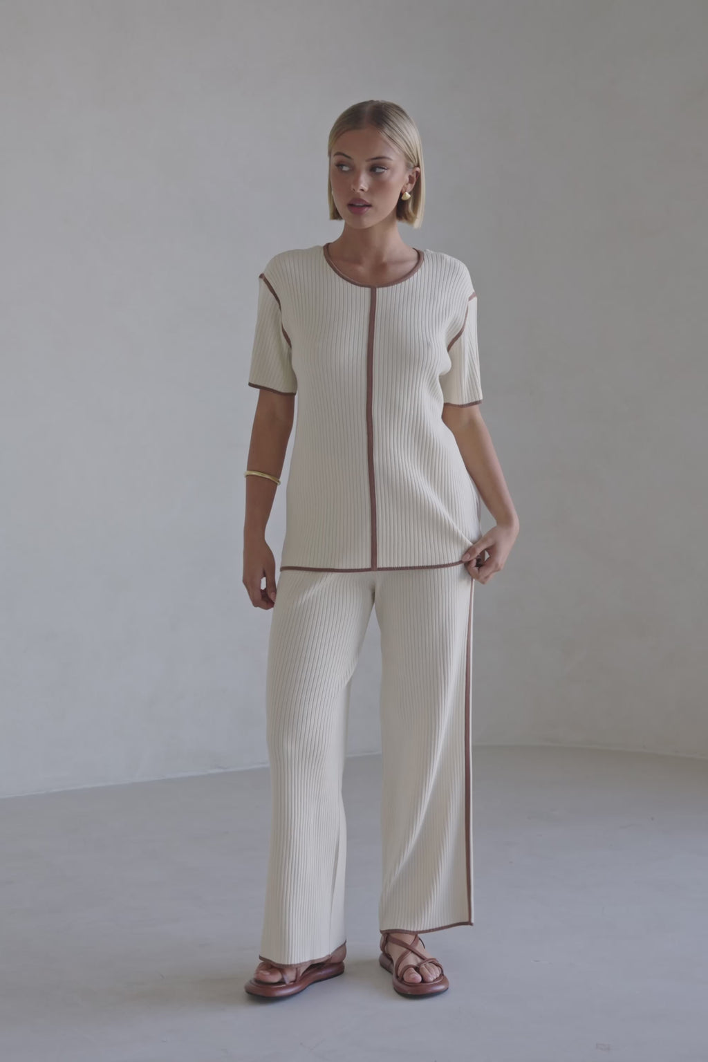 Off White Ribbed Drawstring Cinna Pants